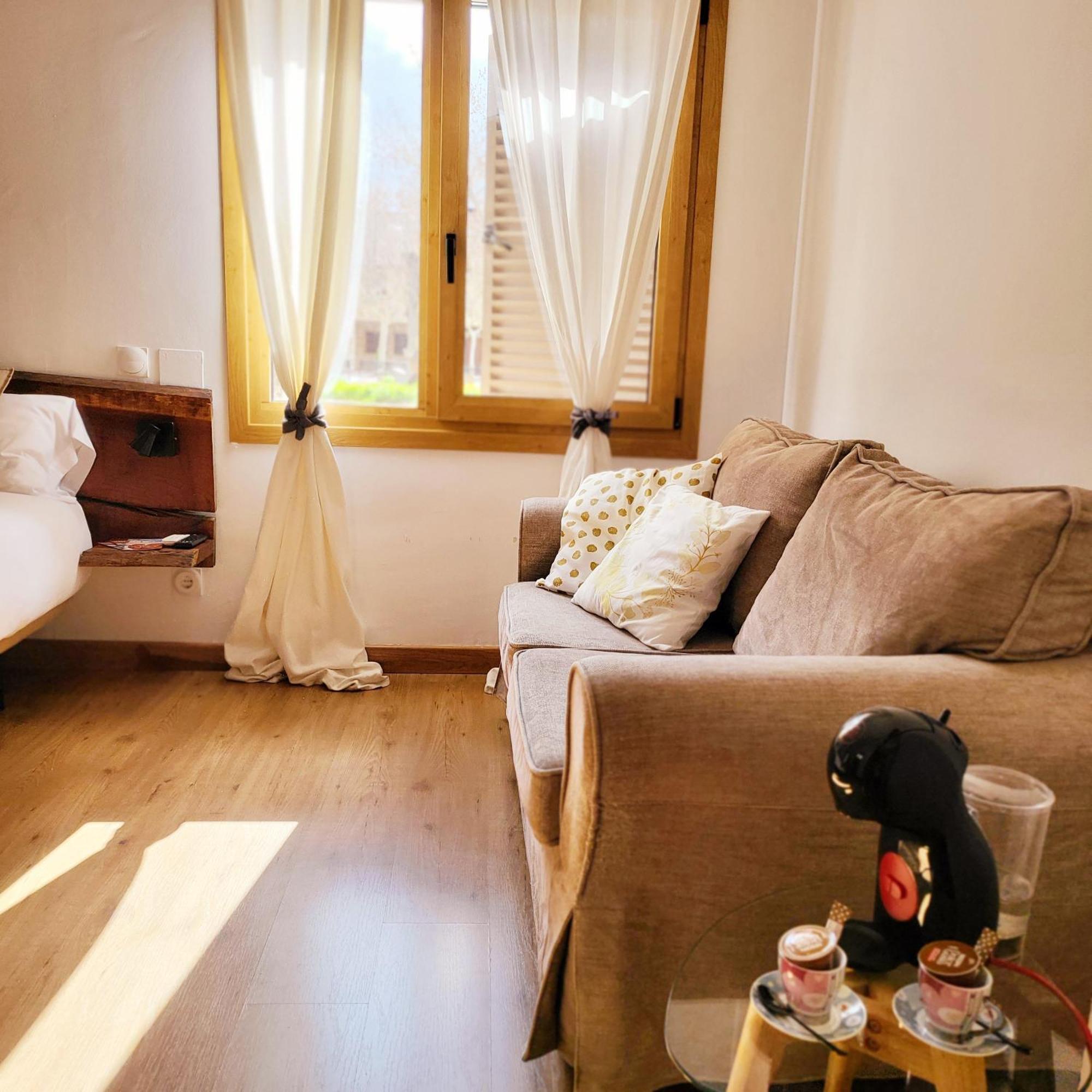 Hotel Rural Luna Llena Torremocha de Jarama Habitación foto